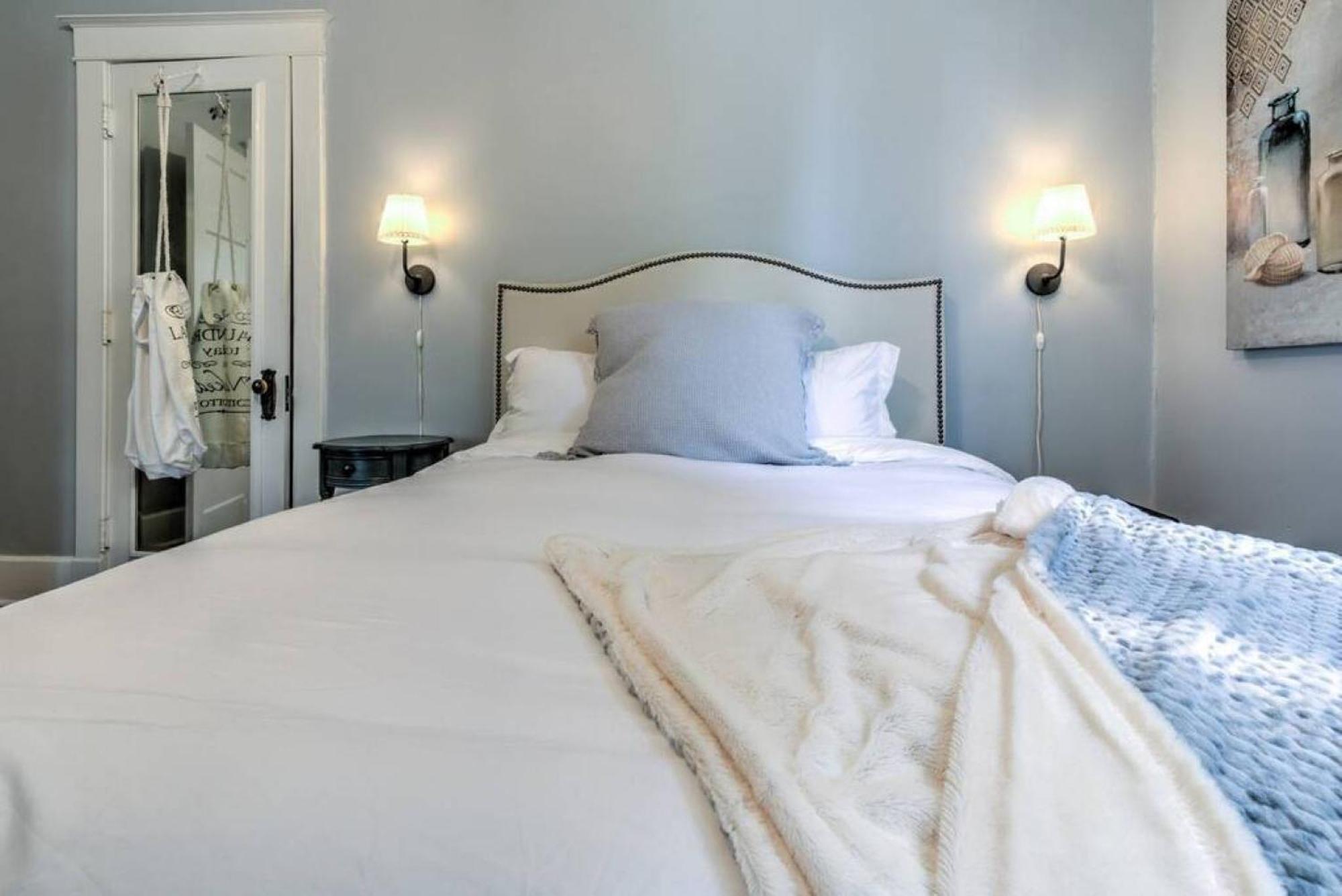Elegant Colonial With Lovely Details And Character 멤피스 외부 사진